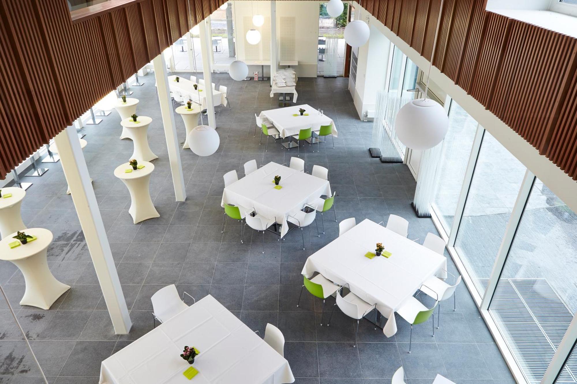 Hotel Middelpunt - Gratis Parking - Ontbijt Inbegrepen! Middelkerke Exterior photo